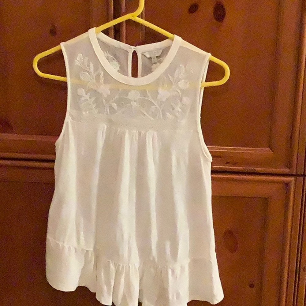 Lucky Brand white sleeveless top